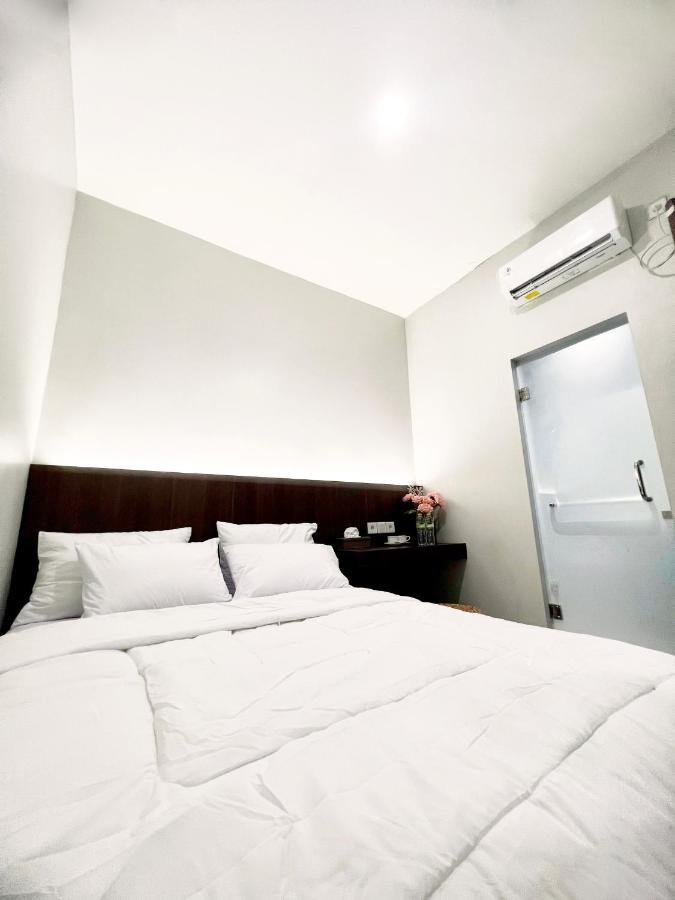 Sleep Studio Hotel City Center Surabaja Exteriér fotografie
